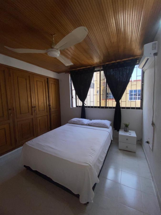 Habitaciones Cerca Al Aeropuerto 2 Cartagena エクステリア 写真